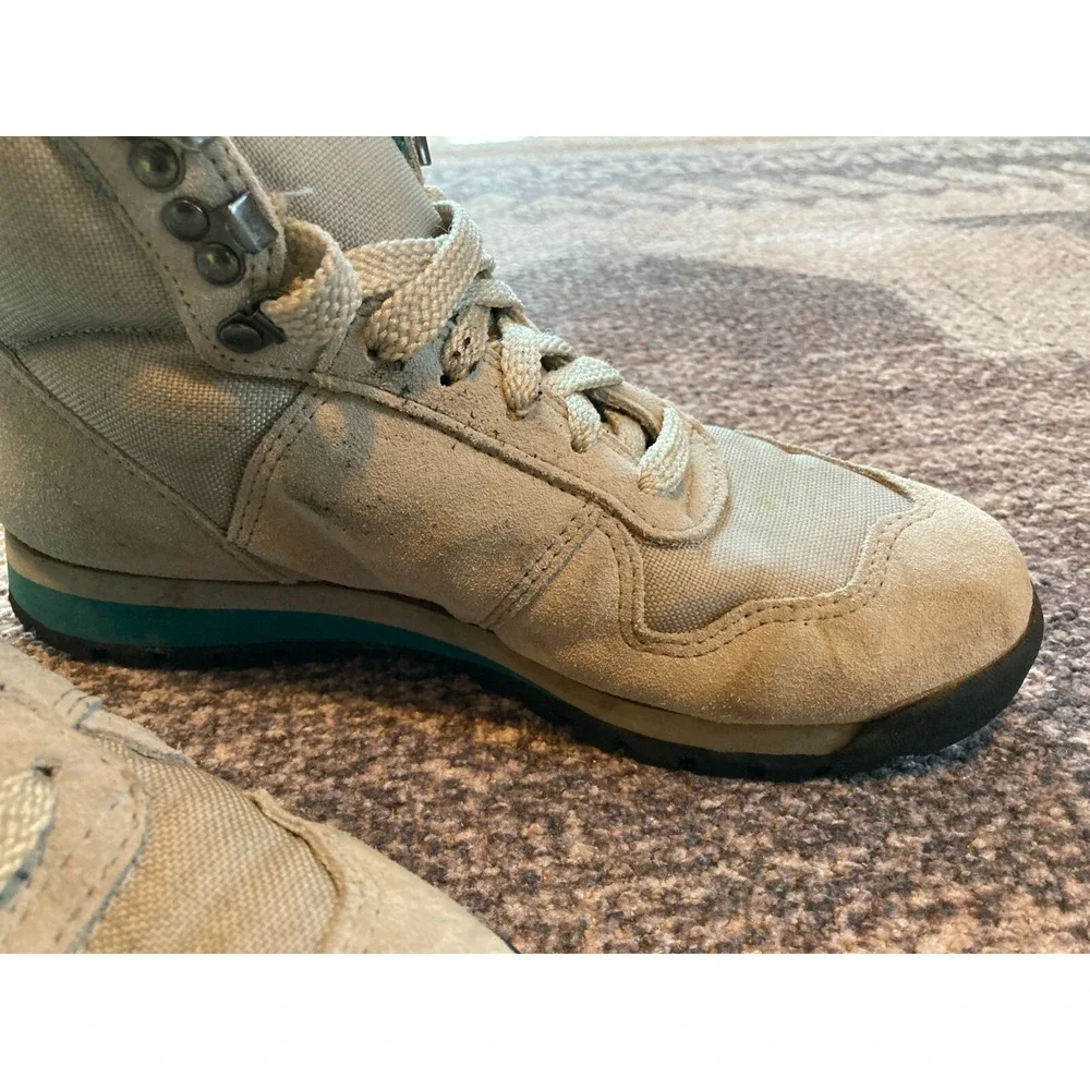 Vintage Merrell Women's Light Traveler Green Gray Leather Hiking‎ Boots Size 6.5